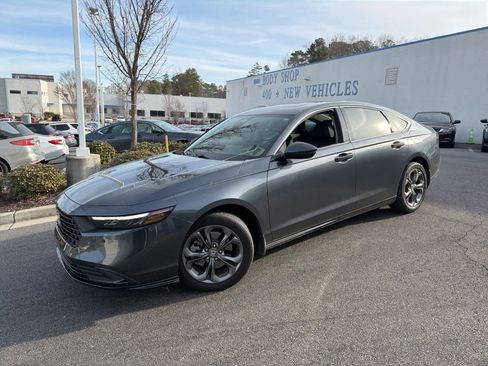 Certified 2023 Honda Accord EX-L image 5