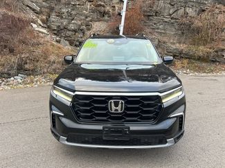 Used 2023 Honda Pilot Touring video 2