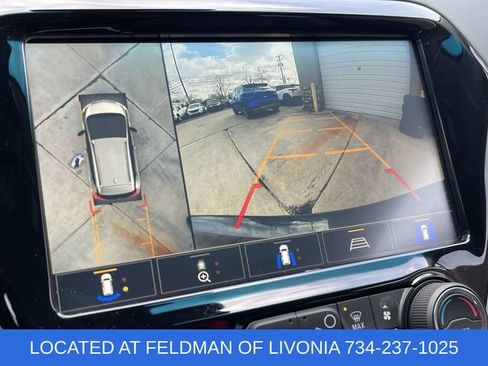 Used 2020 Chevrolet Bolt Premier w/ Infotainment Package FWD image 14