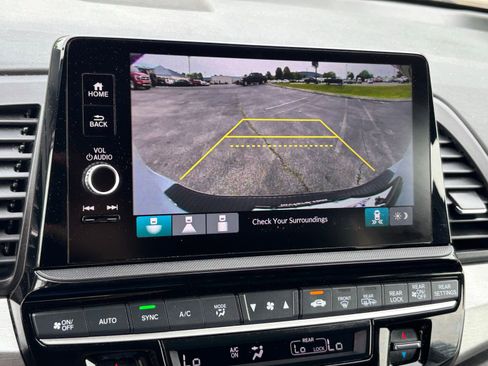 Used 2025 Honda Odyssey Sport-L image 7