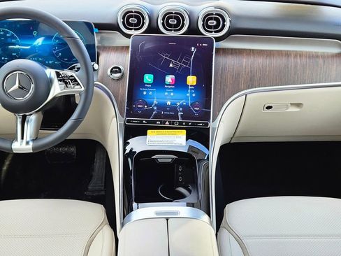 New 2026 Mercedes-Benz GLC 300 GLC 300 image 11