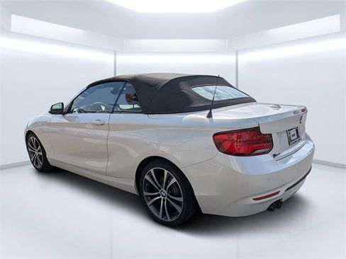 Used 2019 BMW 230i Convertible w/ Convenience Package image 5
