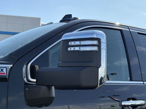 New 2026 GMC Sierra 3500 Denali w/ Denali Reserve Package image 25