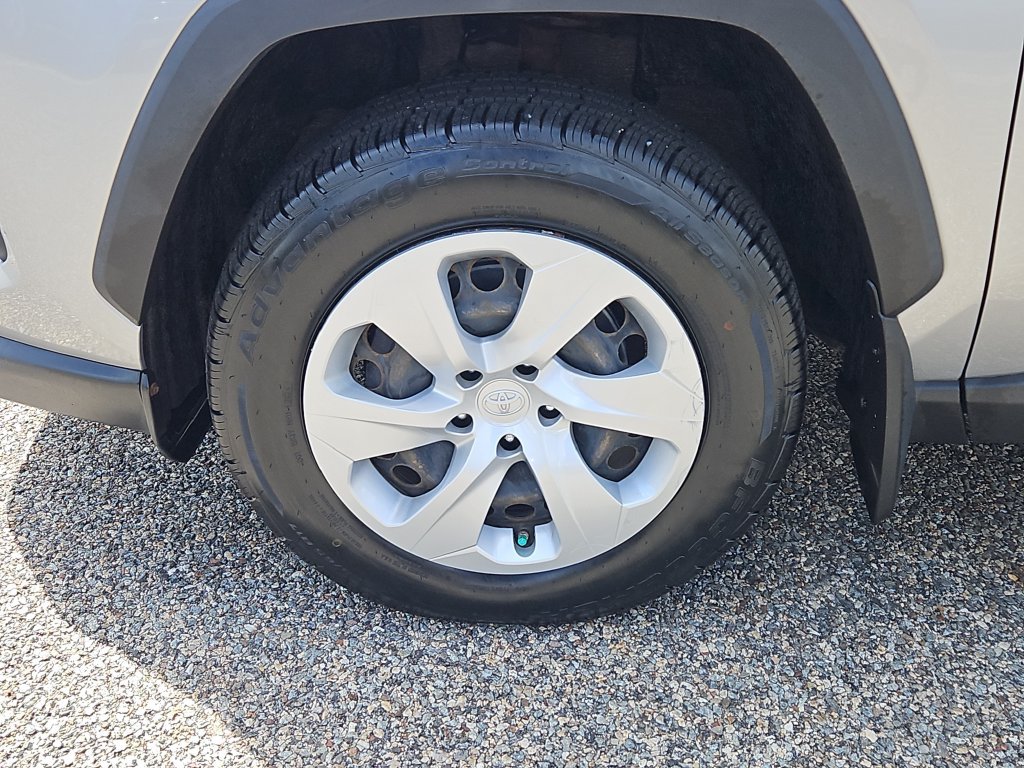Used 2019 Toyota RAV4 LE w/ All Weather Liner Package AWD/4WD image 7