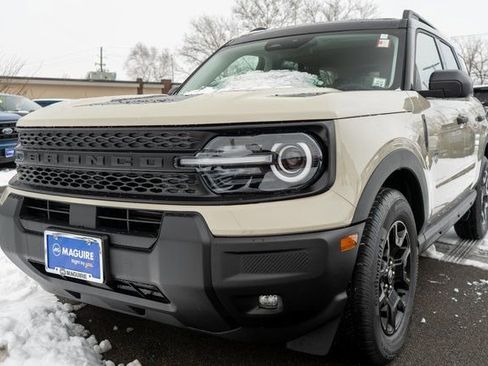 New 2025 Ford Bronco Sport Big Bend w/ Convenience Package AWD/4WD image 2