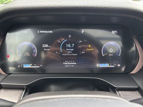 Used 2023 Jeep Grand Cherokee Limited w/ Trailer Tow Prep Group (B) image 17