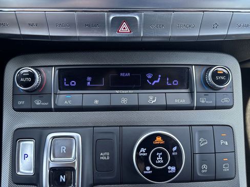 Used 2020 Hyundai Palisade Limited AWD/4WD image 18