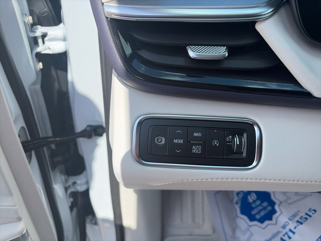 New 2027 Buick Enclave Avenir AWD/4WD image 19