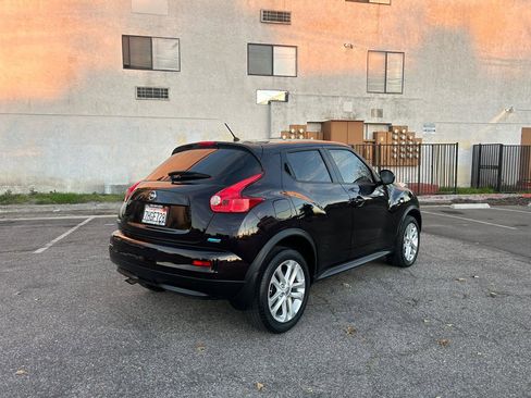 Used 2014 Nissan Juke S image 17
