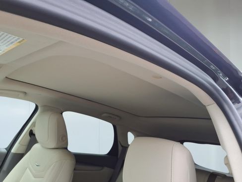 Used 2020 Cadillac XT5 Premium Luxury AWD/4WD image 13