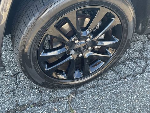 Used 2020 Jeep Grand Cherokee Altitude image 9