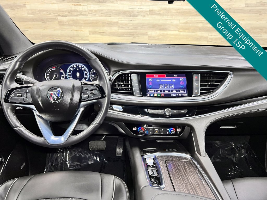 Used 2024 Buick Enclave Avenir w/ Avenir Technology Package AWD/4WD image 2