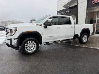 Used 2024 GMC Sierra 2500 SLT w/ SLT Premium Package video 3