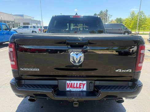 Used 2019 RAM 1500 Laramie AWD/4WD image 4