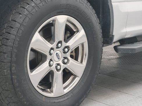Used 2019 Ford F150 XLT w/ Equipment Group 302A Luxury AWD/4WD image 31