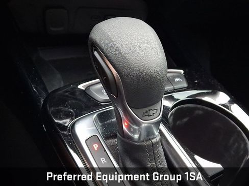 Used 2025 Chevrolet Trax ACTIV w/ Sunroof Package FWD image 15