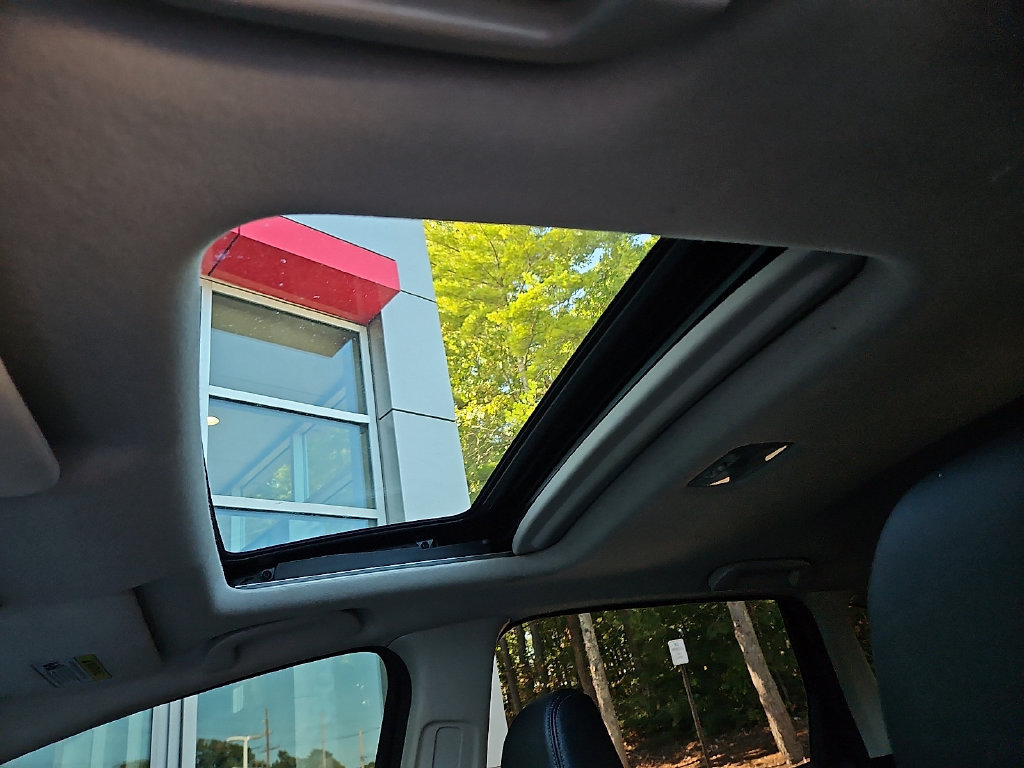 Used 2018 Honda Fit EX-L image 15