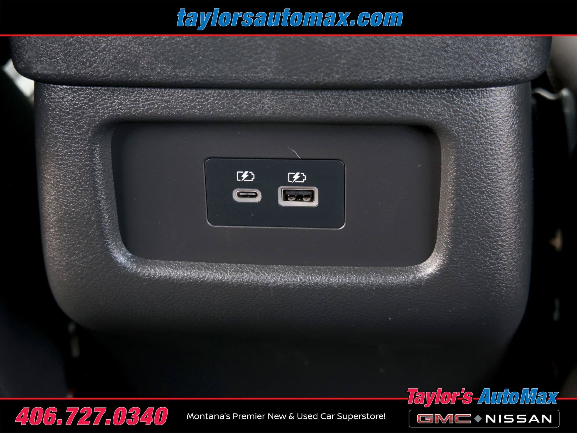Used 2023 Nissan Pathfinder SL w/ Black Appearance Package AWD/4WD image 37