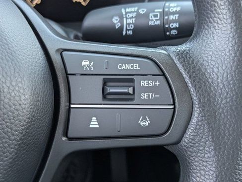 New 2026 Honda HR-V LX image 26