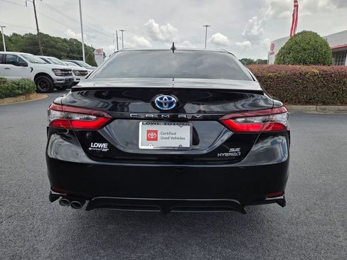 Used 2024 Toyota Camry SE FWD image 9