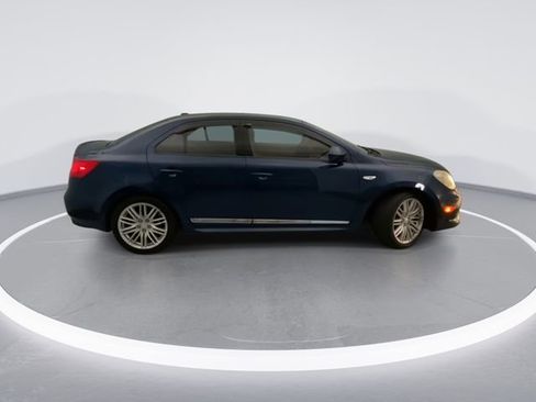 Used 2011 Suzuki Kizashi Sport SLS FWD image 7