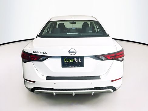 Used 2025 Nissan Sentra SV image 7