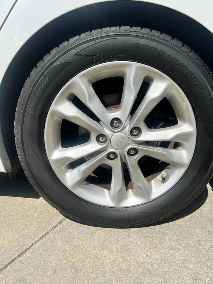 Used 2012 Kia Optima EX FWD image 37