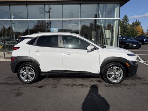 Used 2023 Hyundai Kona SEL w/ Cargo Package image 8