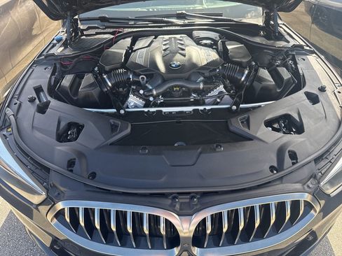 Used 2020 BMW M850i xDrive Coupe w/ M Carbon Exterior Package image 12