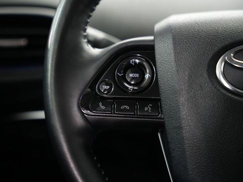 Used 2020 Toyota Prius Limited FWD image 12