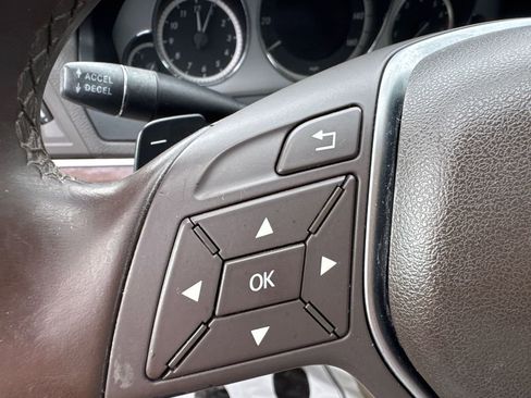 Used 2013 Mercedes-Benz E 350 Coupe w/ Premium 1 Pkg image 18