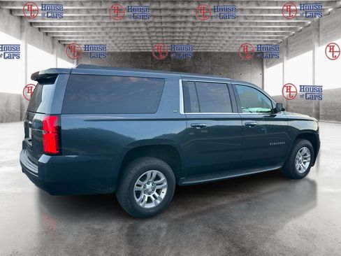Used 2019 Chevrolet Suburban LT AWD/4WD image 5