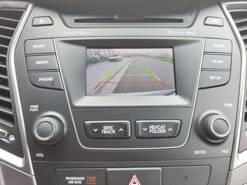 Used 2014 Hyundai Santa Fe GLS w/ Premium Package 05 image 16