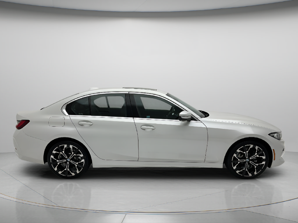 Used 2026 BMW 330i xDrive Sedan AWD/4WD image 6