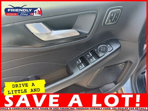 Used 2022 Ford Escape SEL w/ SEL Stealth AWD Package image 10