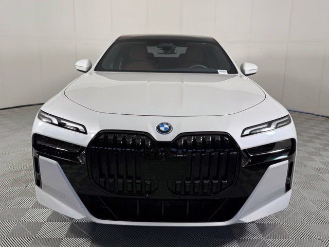 Used 2024 BMW i7 xDrive60 AWD/4WD image 12