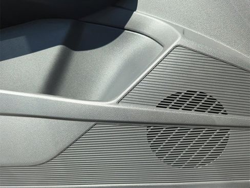 New 2026 Volkswagen Taos S image 26