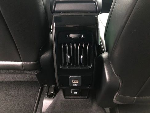Used 2022 Jeep Compass Latitude AWD/4WD image 16