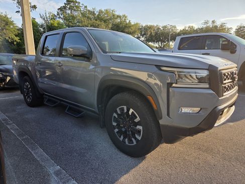 Used 2023 Nissan Frontier Pro-X w/ Pro Convenience Package RWD image 2