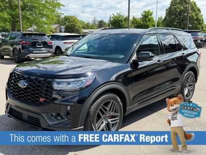 Used 2025 Ford Explorer ST