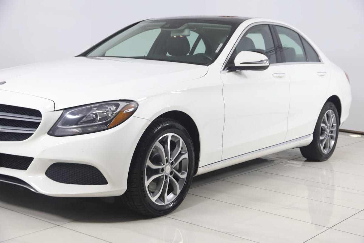 Used 2016 Mercedes-Benz C 300 4MATIC Sedan image 43