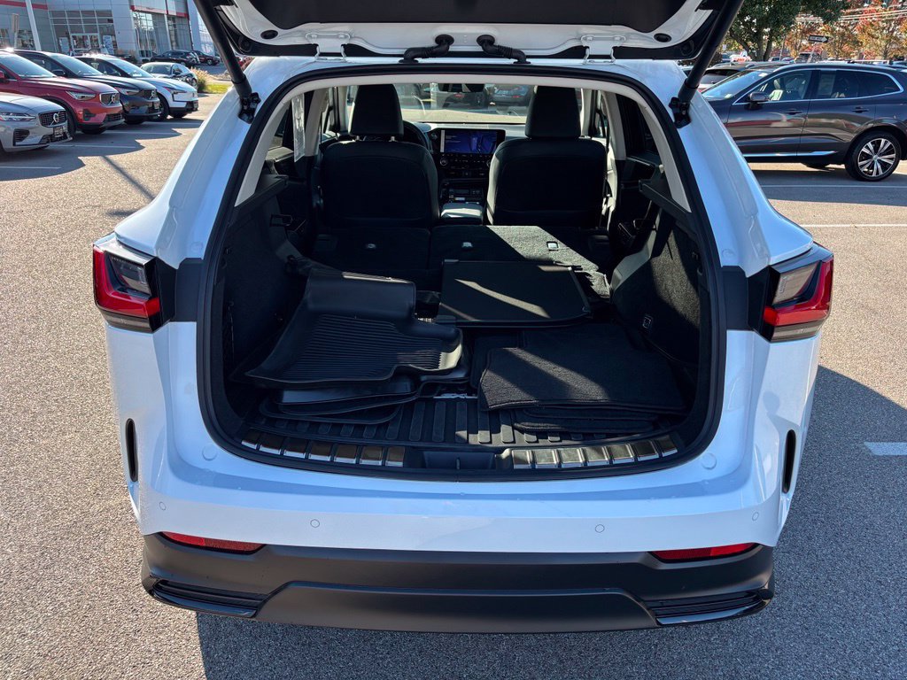 Used 2026 Lexus NX 350h AWD w/ Accessory Package (2T) image 25