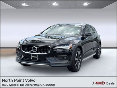 Used 2020 Volvo V60 T5 Cross Country w/ Protection Package Premier