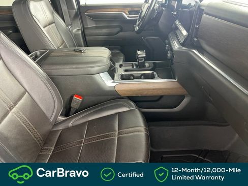 Used 2023 Chevrolet Silverado 1500 High Country w/ High Country Premium Package AWD/4WD image 19