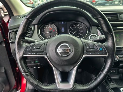 Used 2020 Nissan Rogue Sport SL FWD image 16