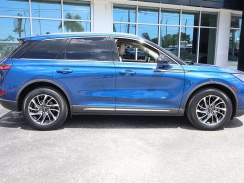 Used 2020 Lincoln Corsair FWD w/ Equipment Group 101A image 8