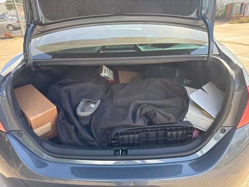 Used 2017 Toyota Corolla XSE w/ Carpet Mat Package (TMS) FWD image 29