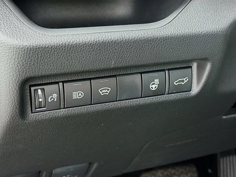Certified 2025 Toyota RAV4 XLE w/ Convenience Package AWD/4WD image 10