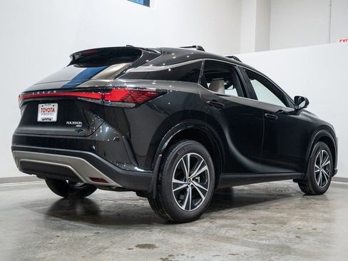 Used 2024 Lexus RX 350h image 9