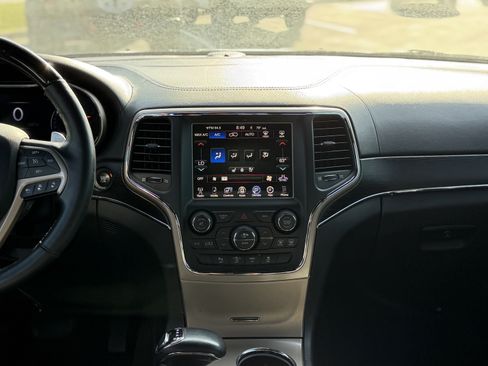 Used 2015 Jeep Grand Cherokee Summit w/ Platinum Series Group AWD/4WD image 13